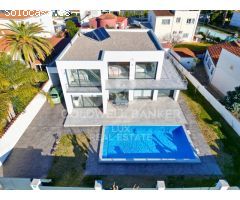 Chalet de lujo con piscina en Empuriabrava