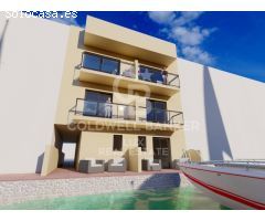 Casa de obra nueva con amarre en Empuriabrava