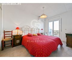 Casa renovada con amarre privado en Empuriabrava