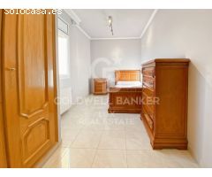 Casa con piscina y garaje en Vilamalla