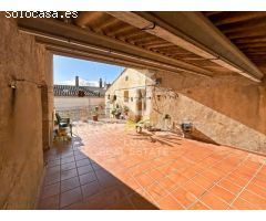 Casa con terraza soleada y garaje en Borrassà