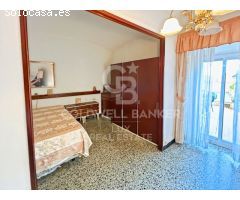 Casa con terraza soleada y garaje en Borrassà