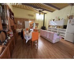 CASA EN LECIÑENA