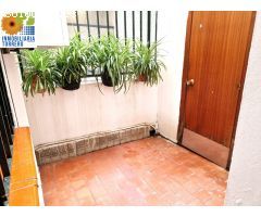 Piso con garaje en C/ Lugo