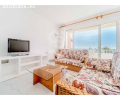 ¡Oportunidad Única en Jávea! Espectacular apartamento en primera línea con