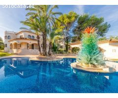 Villa increíble con vistas al mar