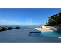 Villa en Primera Línea de Mar Balcón al Mar, Jávea