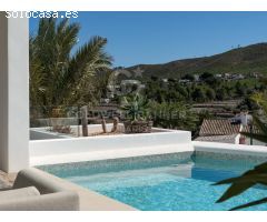 Villa Ca Salina - estilo Ibiza, a distancia a pie de una escuela internacional,