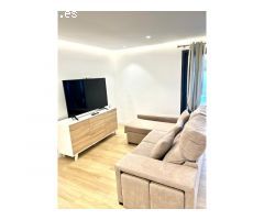 Encantador chalet reformado de 3 habitaciones con piscina privada en el Centro