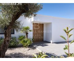 Villa Faro chalet de lujo moderno en venta en Residencial Jazmines Cumbre del