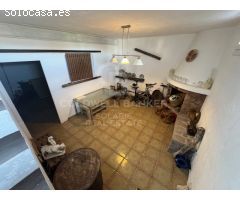 ¡Descubre tu nuevo hogar en Benitachel, casa de pueblo con espectaculares vistas