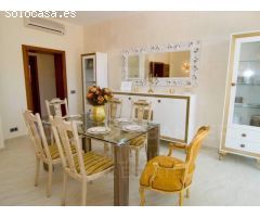 Tu refugio ideal: elegante villa de 3 habitaciones con piscina, en una zona