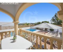 VILLA DE VACACIONES DE 3 DORMITORIOS EN JÁVEA € 427.500
