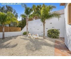 VILLA DE VACACIONES DE 3 DORMITORIOS EN JÁVEA € 427.500