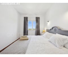 VILLA DE VACACIONES DE 3 DORMITORIOS EN JÁVEA € 427.500