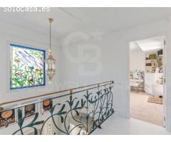 Elegancia Colonial en Las Rotas: Villa Exclusiva a unos pasos del mar