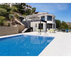 Villa Granadella - Su Refugio de Ensueño en la Costa Blanca