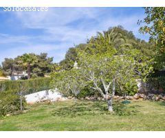 Parcela edificable en Trencall, Jávea - 1007 m² con opciones de proyecto