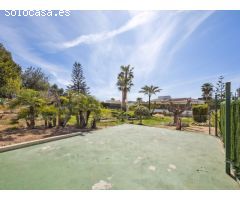 Parcela edificable en Trencall, Jávea - 1007 m² con opciones de proyecto