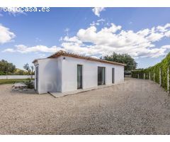 Dos casas con vistas al mar en Tarraula, Jávea - El encanto mediterráneo se