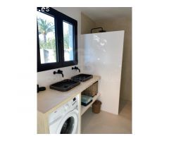 Dos casas con vistas al mar en Tarraula, Jávea - El encanto mediterráneo se
