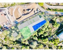 Solar con Exclusivo Proyecto de Diseño Contemporáneo en Sitges