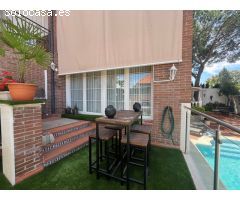Exclusivo conjunto de 3 chalets adosados en Peñagrande