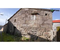 Casa de piedra en Louro, Muros
