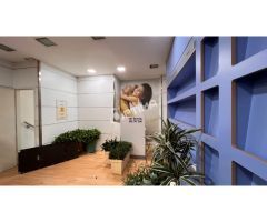 Local comercial en el Ensanche Compostelano