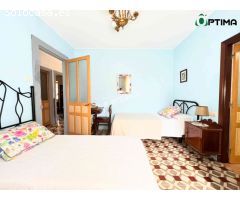Casa de piedra con encanto, con piscina y hórreo a 20 minutos de Santiago de