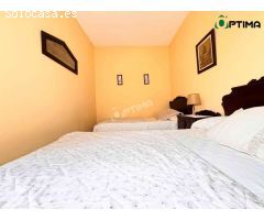 Casa de piedra con encanto, con piscina y hórreo a 20 minutos de Santiago de