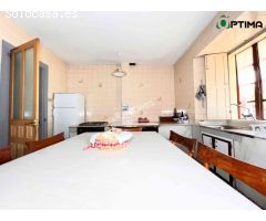 Casa de piedra con encanto, con piscina y hórreo a 20 minutos de Santiago de