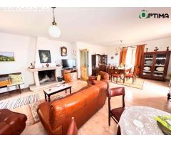 Casa de piedra con encanto, con piscina y hórreo a 20 minutos de Santiago de