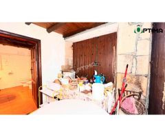 Casa de piedra con hórreo y finca en ayuntamiento de Silleda