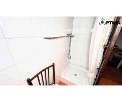 Casa de piedra con hórreo y finca en ayuntamiento de Silleda