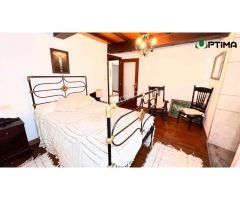 Casa de piedra con hórreo y finca en ayuntamiento de Silleda