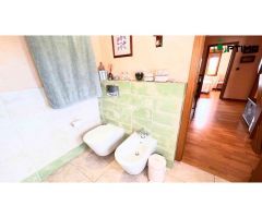 Casa en venta en ayuntamiento de Ribeira