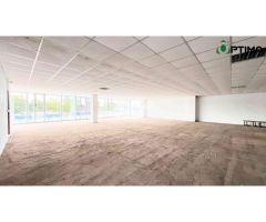 Nave en alquiler en el polígono del Tambre, ayuntamiento de Santiago de