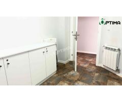Local comercial acondicionado para oficinas en barrio de Vista Alegre, Santiago