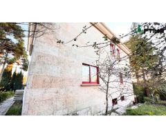 Casa en venta en zona residencial de alto nivel, en ayuntamiento de Carballino