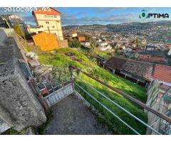 Solar y proyecto de chalé, con documentación y licencia de obra en casco urbano