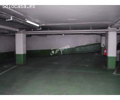 Plaza de garaje en alquiler en zona de Plaza Roja, Ensanche Compostelano