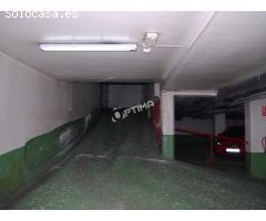 Plaza de garaje en alquiler en zona de Plaza Roja, Ensanche Compostelano