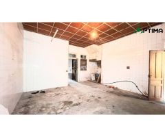 Casa para rehabilitar en el casco urbano de La Estrada