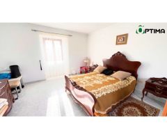 Casa con finca en ayuntamiento de Abadín