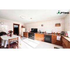 Casa con finca en ayuntamiento de Abadín