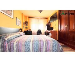 Chalé con casa auxiliar en Santiago de Compostela