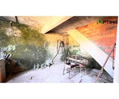 Casa para rehabilitar en ayuntamiento de Trazo