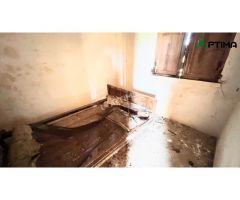 Casa para rehabilitar en ayuntamiento de Trazo