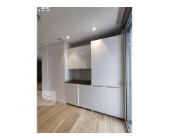 VIVIENDA FAMILIAR CON JARDIN Y PISCINA PRIVADA